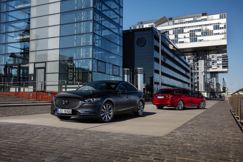 Renting Mazda 6e RW Takumi 245kW Gran Autonomía