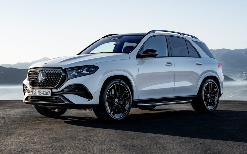 Renting Mercedes GLE