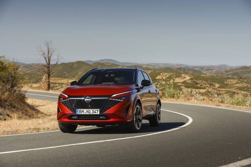 Renting Nissan Qashqai Acenta e-Power 190cv