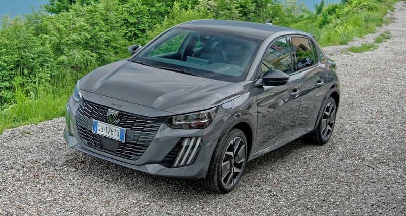 Renting Peugeot 208