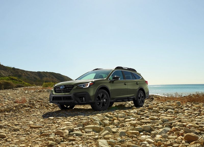 Renting Subaru Outback 2.5 Touring Lineatronic